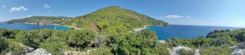 View-from-Staphylos-islet-to-the-Staphylos-and-Velanio-beaches